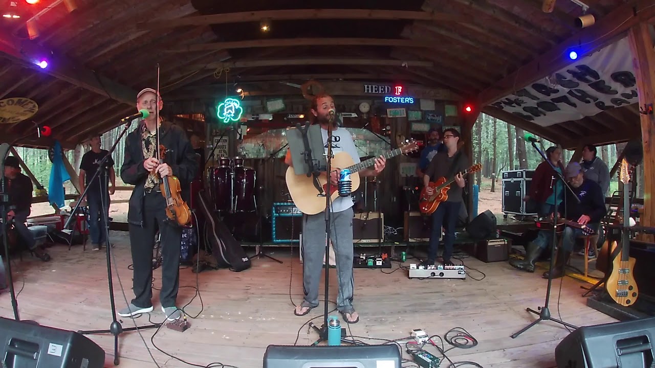 The E Boro Bandits with Dueling Fiddles